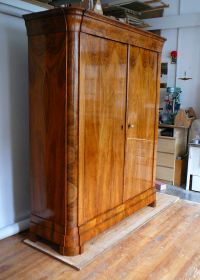 Schrank nach der Restaurierung